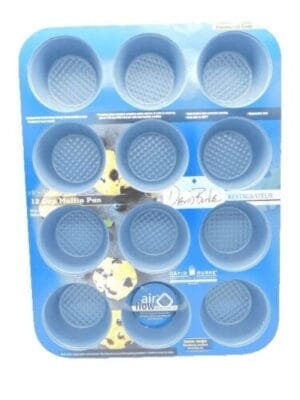 David Burke Kitchen Commerical Weight 12 Cup Muffin Pan 2.75 x 1.25 In - Blue