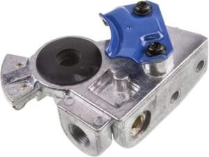 Blue Bracket Mount Service Gladhand - World American WA12-136