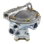 World American WA110197 - Air Brake Relay Valve - 4 PSI Cracking, 2 Delivery Ports, NPT