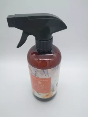 Abbey & Sullivan "White Pumpkin" Scent Room & Linen Fragrance Spray 16 oz - Image 2